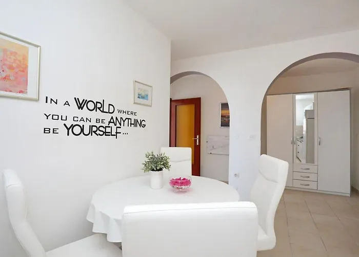 Appartement With Parking Space Rabac, Labin - 19102 *