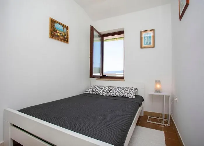 With Parking Space Rabac, Labin - 19102 Appartement Rabac